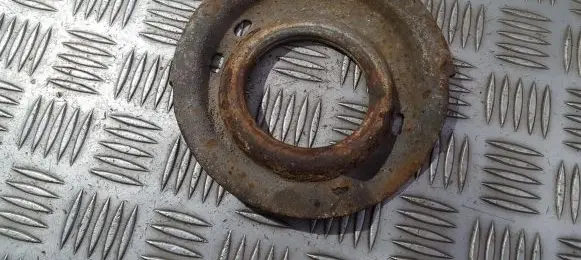 Citroen Xsara Picasso Coil spring mount 