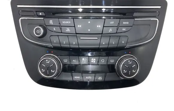 Peugeot 508 Interior fan control switch 