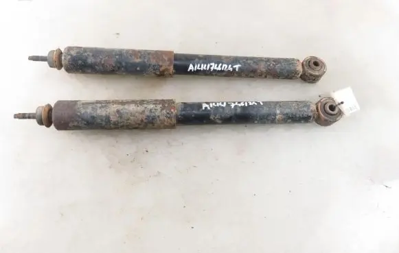 Suzuki Grand Vitara I Rear shock absorber/damper