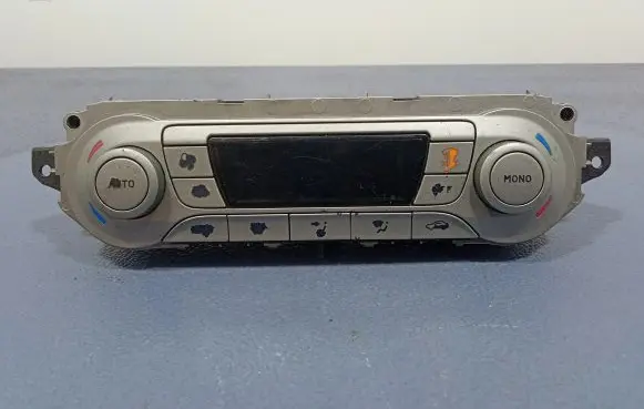 Ford Focus Climate control unit 7M5T18C612CC