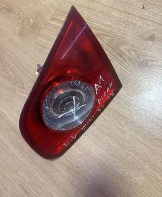 Volkswagen PASSAT B6 Tailgate rear/tail lights 27448002 3C9945094