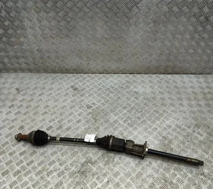 Maserati Ghibli Front driveshaft 06700070770