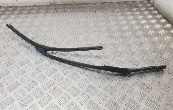 Mercedes-Benz C W203 Windshield/front glass wiper blade 231180437