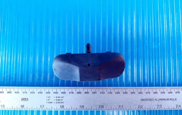 Volkswagen PASSAT B6 Windshield washer spray nozzle 5M09559850