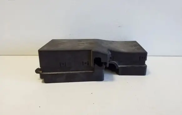 Volvo V40 Cross country Fuse box cover 313469981 313375322 30659046