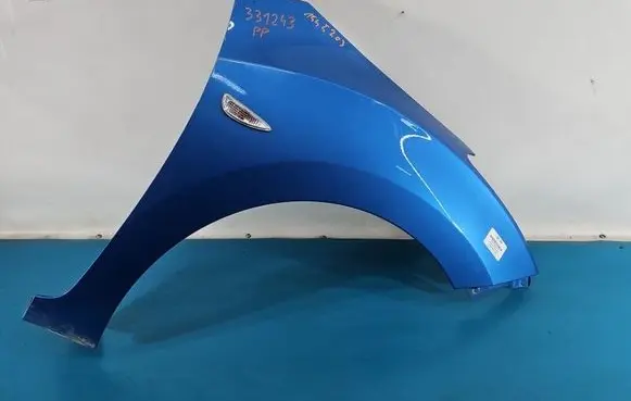 Hyundai i30 Fender IMPRK1545203