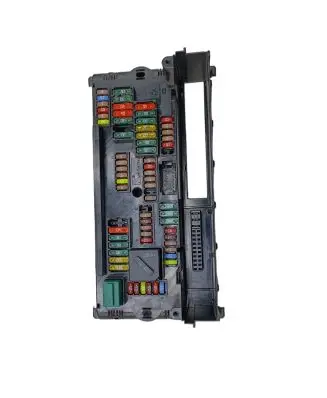 BMW 5 F10 F11 Fuse module 9252815