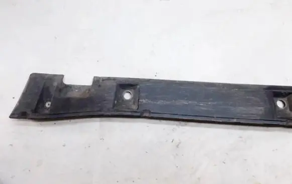 Suzuki Grand Vitara II Sill