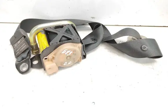 Toyota Avensis T250 Front seatbelt 7321005050