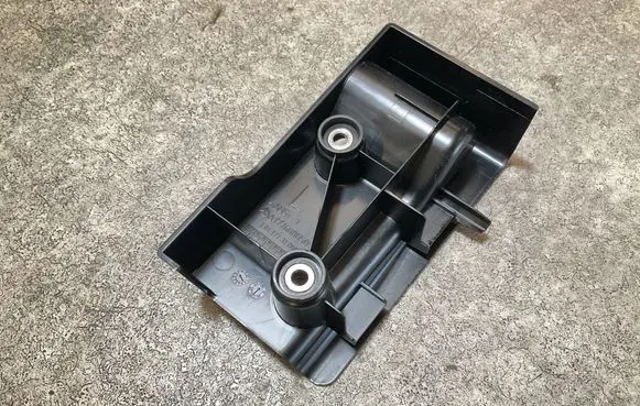 Mercedes-Benz A W177 Parcel shelf load cover mount bracket A1776808505 E0117731000
