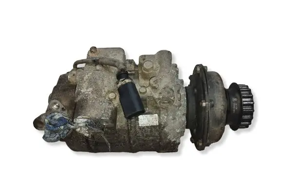 Volkswagen Multivan T5 Air conditioning (A/C) compressor (pump) 7H0820805E 4472600140