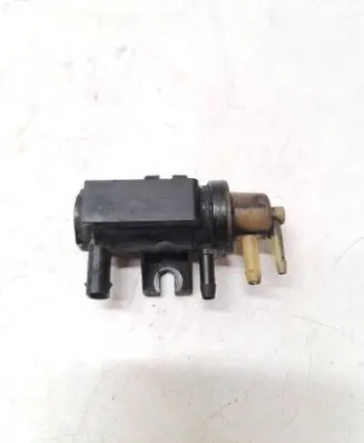 Mercedes-Benz E W212 Turbo solenoid valve A0091533128 13T182 70078208