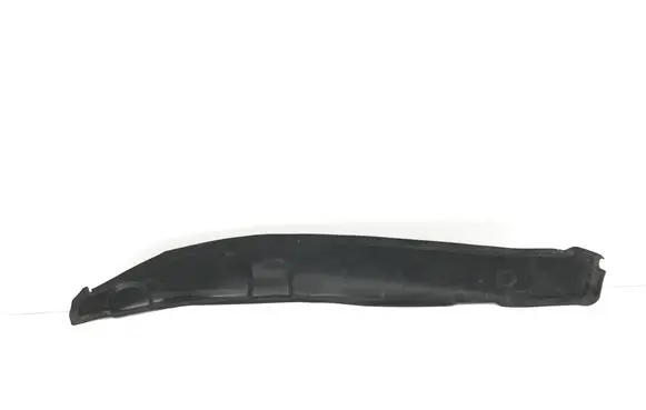 Volkswagen Golf VIII Fender end trim 5H0821112