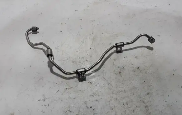 Volvo S60 Fuel injector supply line/pipe 32361630