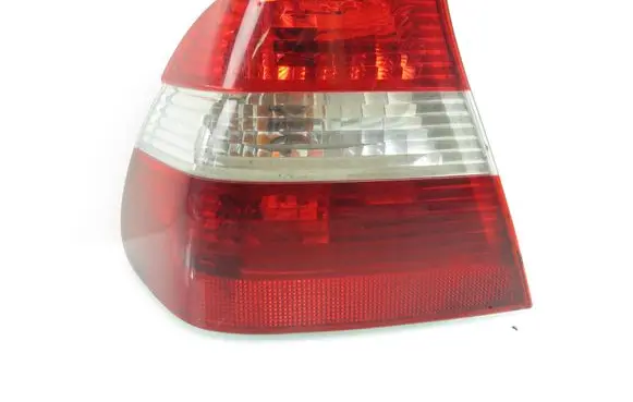 BMW 3 E46 Rear/tail lights 6946535
