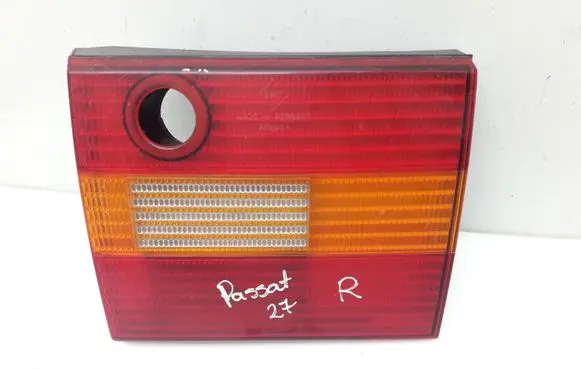 Volkswagen PASSAT B4 Tailgate rear/tail lights 3A9945108 3A9945259
