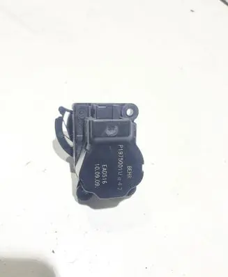 Peugeot 3008 I Air flap motor/actuator P1975001