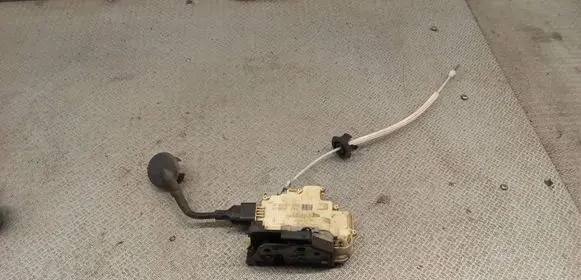 Audi Q7 4L Front door lock 3C1837015A