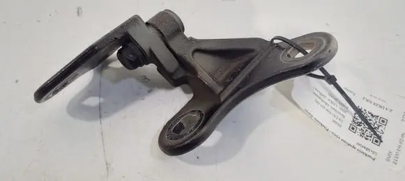 BMW Z4 E85 E86 Front door lower hinge 7051747