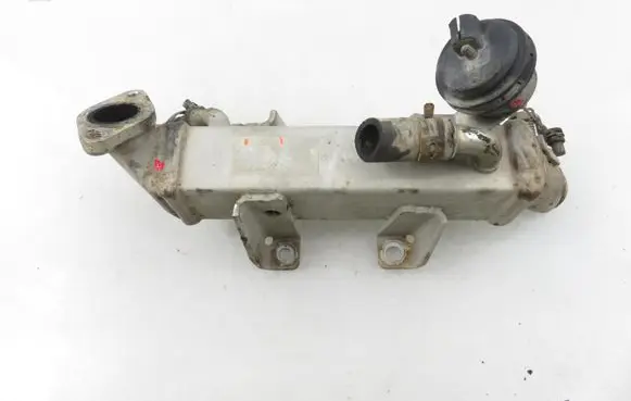 Renault Master III EGR valve cooler 147356011R