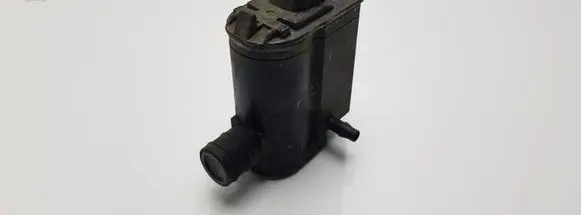 Hyundai Santa Fe Windscreen/windshield washer pump 9851026100