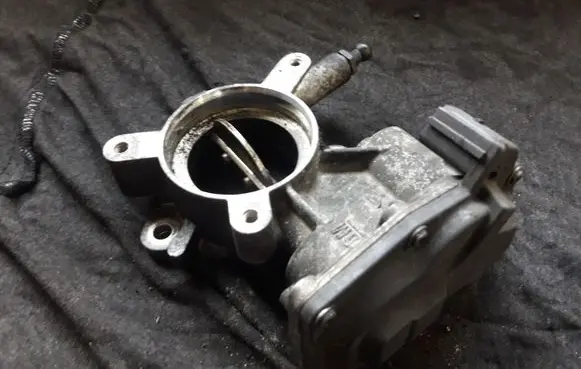 Opel Insignia A Engine shut-off valve 55564164