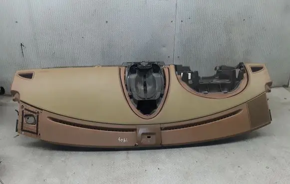 Porsche Cayenne (9PA) Dashboard AY801000L0000