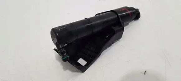 Mercedes-Benz GL X164 Headlight washer spray nozzle