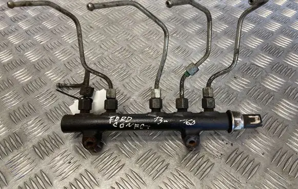 Ford Transit - Tourneo Connect Fuel main line pipe