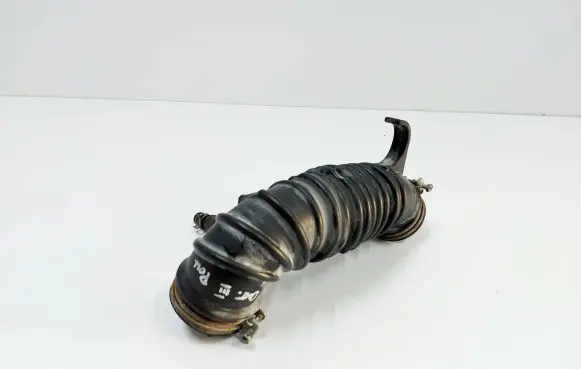 Mitsubishi Outlander Air intake duct part 1505A660