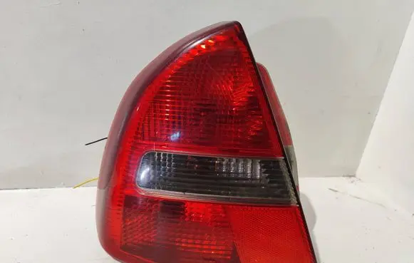 Mitsubishi Carisma Rear/tail lights 151085