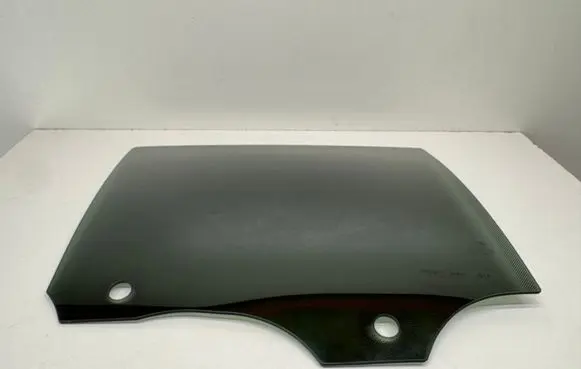 BMW 8 G16 Rear door window glass 7428511
