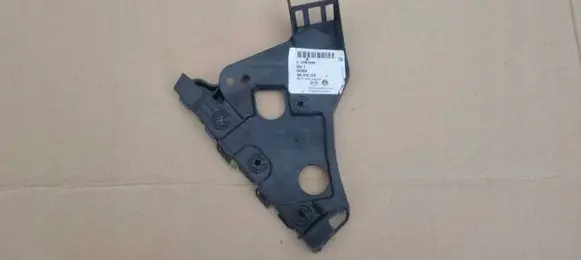 Opel Astra J Front bumper mounting bracket 13367890