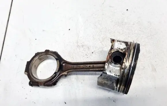 Nissan Murano Z50 Piston with connecting rod 