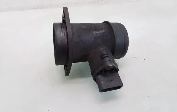 Volkswagen PASSAT B5 Mass air flow meter 028906461