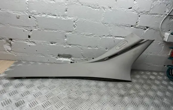 Mercedes-Benz E W212 (D)pillar trim (top) A2126900925