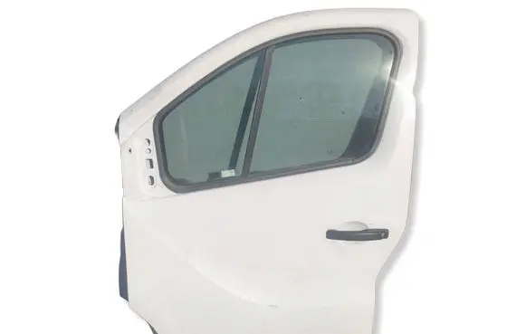 Renault Trafic III (X82) Front door 801010179R