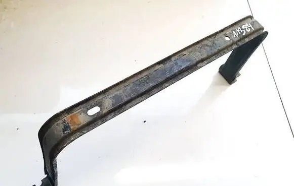 Volkswagen Polo VI Fuel tank mounting bracket 2Q0201655A