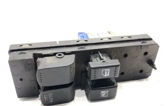 Suzuki Swift I Electric window control switch 62J10-1865T