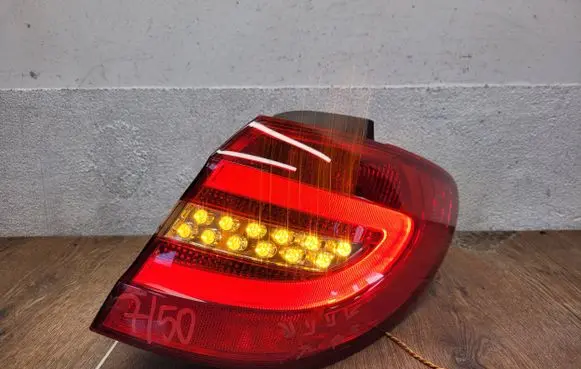 Mercedes-Benz B W246 W242 Rear/tail lights A2468200664 607502 YAP4018511