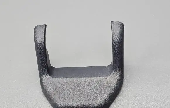 Honda CR-V Rear seat rail trim cover 82598SWA
