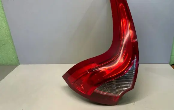 Volvo XC60 Rear/tail lights 89504240 89075216