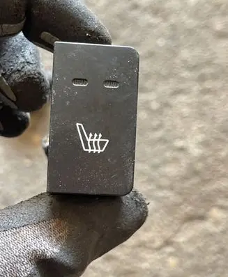 Hyundai Santa Fe Seat heating switch