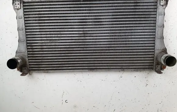 Toyota Avensis T270 Intercooler radiator JD1271004970