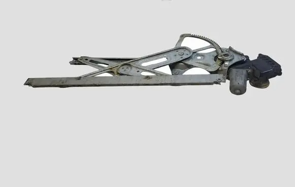 Toyota Avensis T270 Front door window regulator with motor 8570202020 961919100 977555106