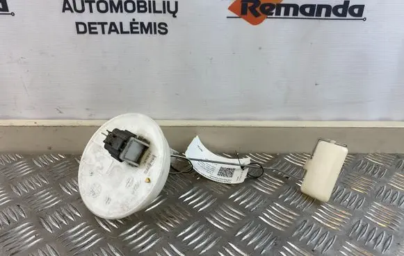 Nissan X-Trail T30 In-tank fuel pump