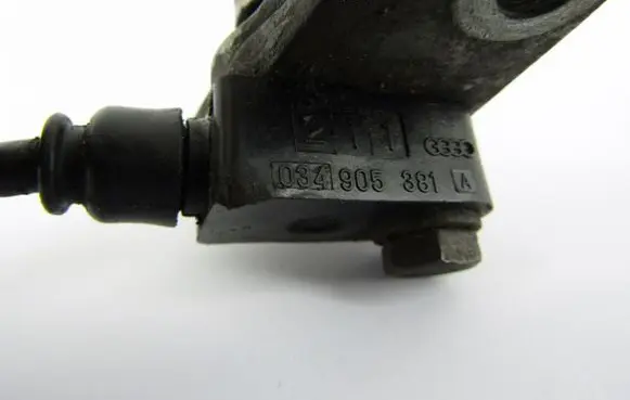 Audi A6 S6 C4 4A Crankshaft position sensor 034905381