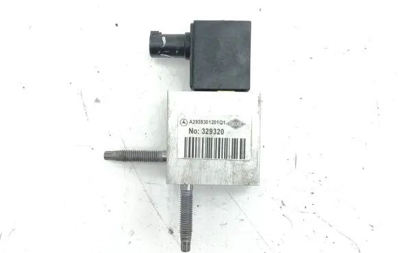 Mercedes-Benz EQA Air conditioning (A/C) expansion valve A2938301201Q1