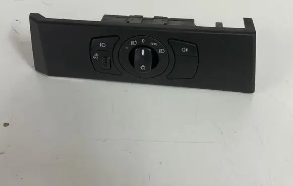 BMW 5 E60 E61 Light switch 6952479