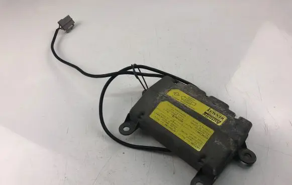 Renault Twingo I Other control units/modules 7700841592B